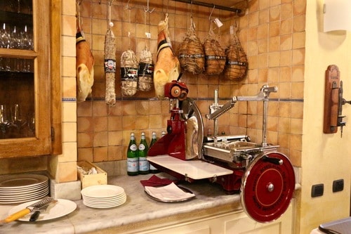 Osteria